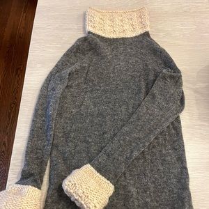 Tory Burch - Size M - Beautiful gray wool sweater!  Pet & Smoke Free Home!